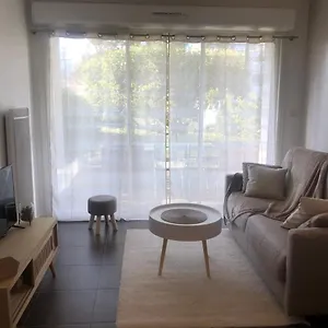 Le Carre Des Vosges Centre Avec Terrasse, Parking Privatif, Wifi Apartment